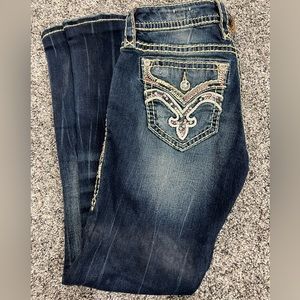 listing-status-banner